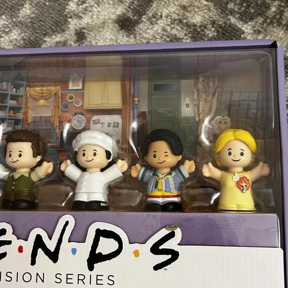 Fisher-Price Little People Friends TV Show Collector Set (NEW) - Picture 2 of 4